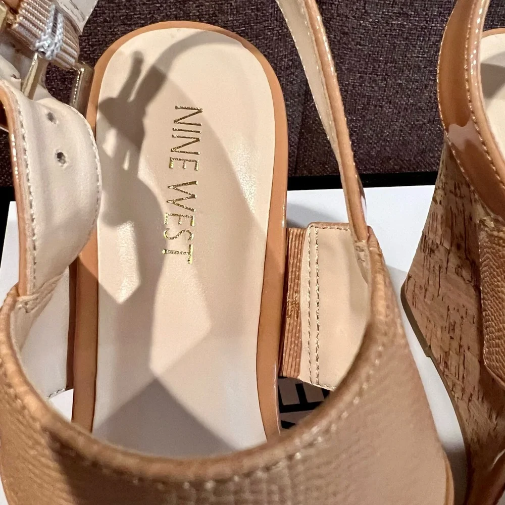 Nine West Cork Wedges - Picture 5 of 16